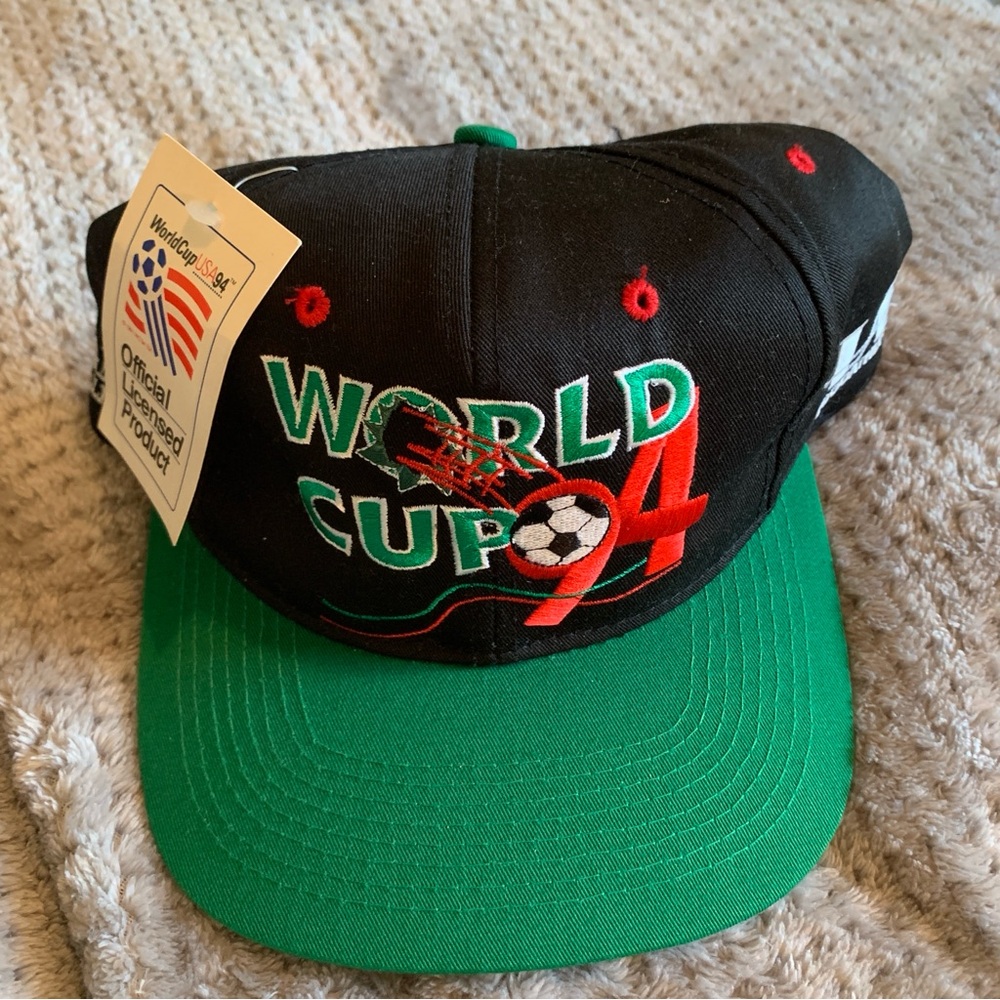 NWT 1994 USA FIFA Soccer World Cup Snapback Hat Giants Stadium NYC/NJ